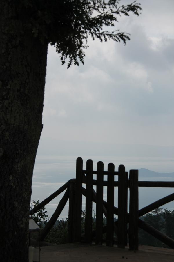 La Montagnola Retreat Hotel Gradoli Kültér fotó